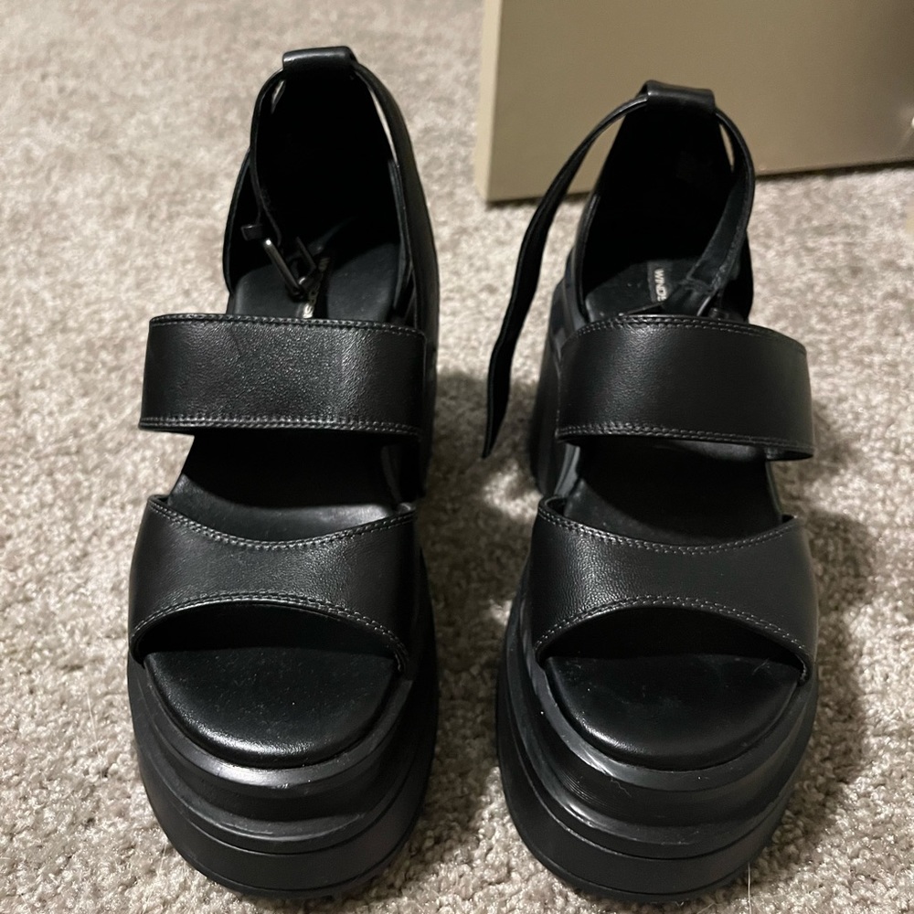 Windsor Smith Heel